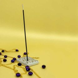 Kostbare japanische Räucherstäbchen KARIN , Parfümierter Prinz (inklusive Räucherstäbchenhalter) - 40x 30min. -  Encens du monde