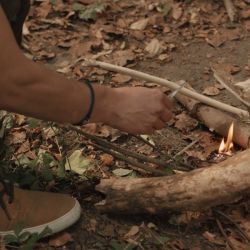 Kit de survie solaire: Allume-feu/Pyrograveur/Miroir incassable, ADVENTURE KIT - Solar Brother