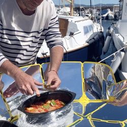 Forno solare ultracompatto, leggero e pieghevole - 2-4 persone, 100-120°C - SUNGOOD - Brother Solar