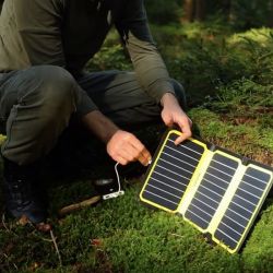 Hochleistungs-Solarladegerät - Robust, faltbar & wasserdicht - SUNMOOVE 16W - Brother Solar