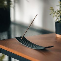 Porte encens en bois et amidon imprimée en 3D - Balance, Pin doré - COPO Design