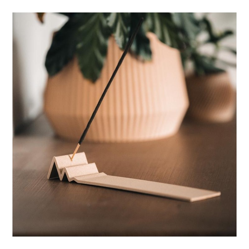 Räucherstäbchenhalter aus Holz und Stärke 3D-Druck - Peak, Goldkiefer - COPO Design