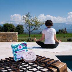 Shampoo solido per cuoio capelluto sensibile con oli essenziali - Peonia - 70g - Lamazuna