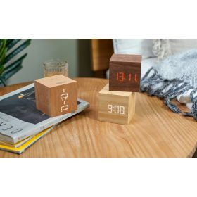 Horloge écoconçue Cube Plus en Bamboo, 4 fonctions - Gingko Design