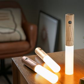Lampada a stelo intelligente in legno di noce ecocompatibile - Gingko Design