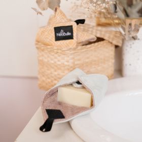 Astuccio per sapone, l'astuccio per nomadi per portare con sé il sapone quando si viaggia - MOD - Néobulle