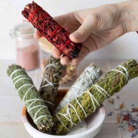 Tresse de Genévrier - Courage & Motivation, 100% naturelle - env. 18cm - Les encens du monde