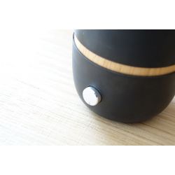 Diffusor von ätherischen Ölen durch Vernebelung, BO Black von Ekobo - Innobiz