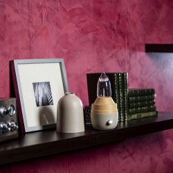 Diffusor von ätherischen Ölen durch Vernebelung, BO Stone von EKOBO - Innobiz