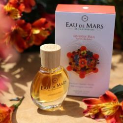 Eau de parfum, MOD con acqua di sorgente e oli essenziali, Vegan e 98% naturale - 30ml - Aimée de Mars